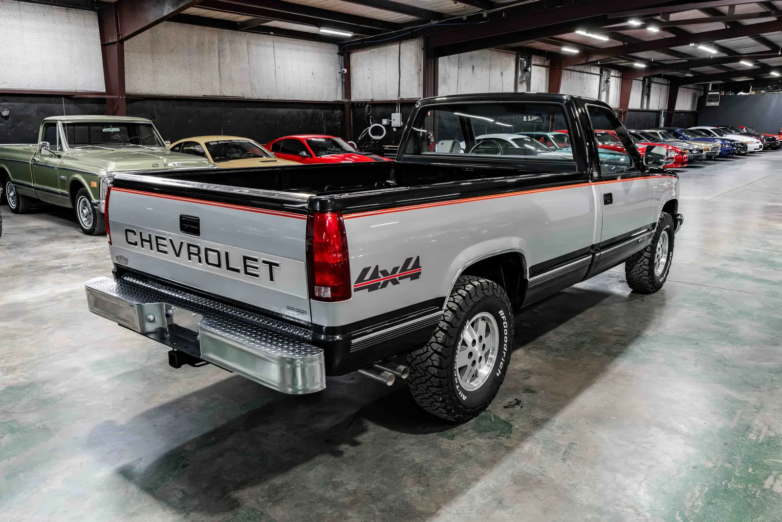 One Owner 1988-Chevrolet-Silverado-Black-306617-37.jpg